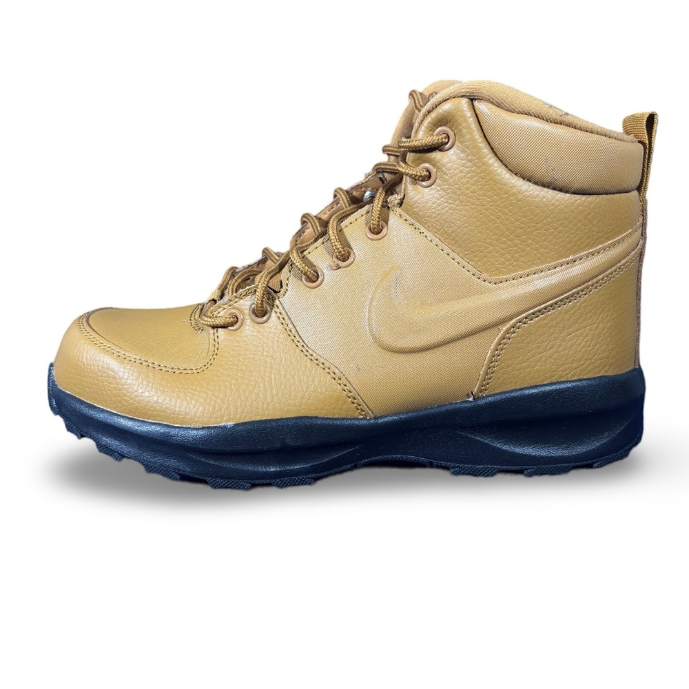 Nike Tan and Black Kids Boots